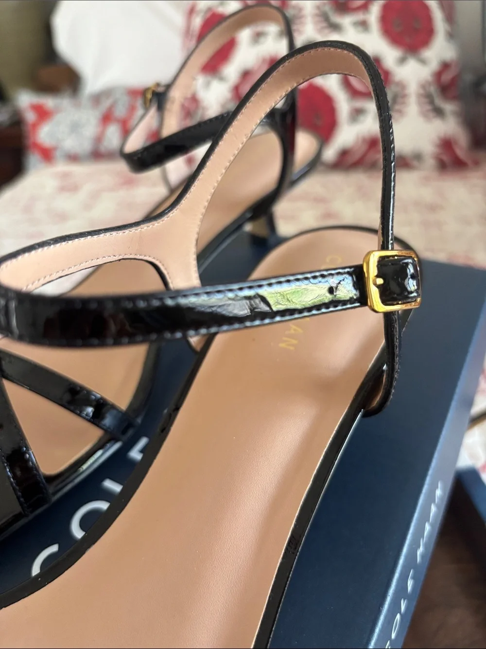 NWT Cole Haan Leni Black Patent Leather Strappy Kitten Heel Sandals. SZ 11M